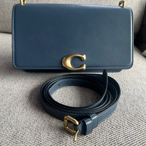 Coach Bandit Shoulder Bag - Picture 10 of 11